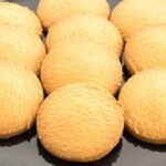 Biscotti semplici dorati