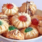 pasticcini siciliani in una ciotola