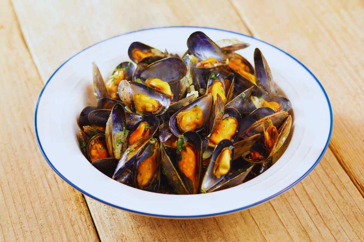 cozze in un piatto