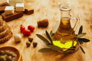 olio, pomodorini, olive e aglio