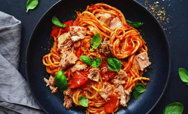 pasta tonno e pomodoro