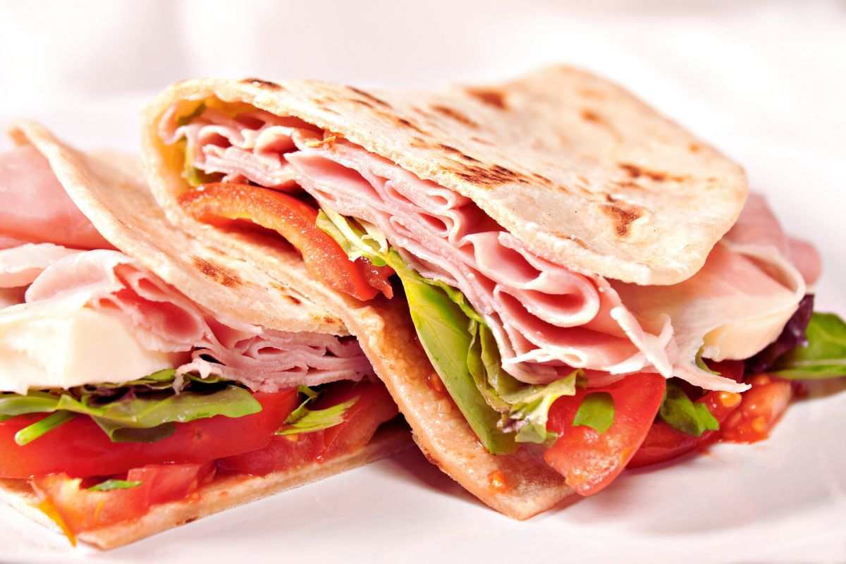 piadine con prosciutto